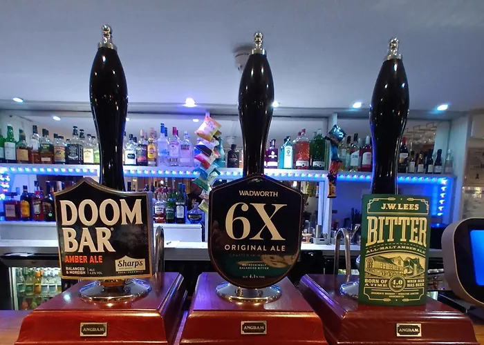 Little Brewers Escape To The Foot Of Gold Hill Dorset